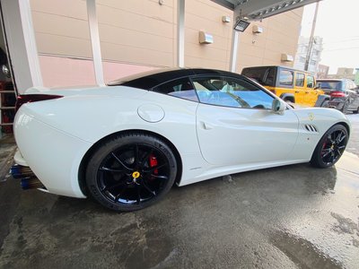 صورة مصغرة 73 لـ 2010 Ferrari CALIFORNIA