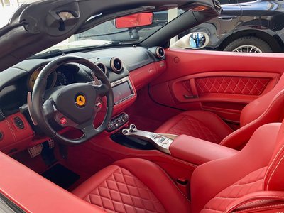 صورة مصغرة 34 لـ 2010 Ferrari CALIFORNIA