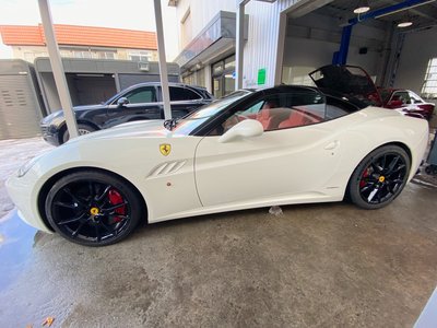 صورة مصغرة 66 لـ 2010 Ferrari CALIFORNIA