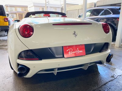 صورة مصغرة 15 لـ 2010 Ferrari CALIFORNIA
