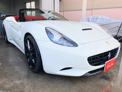 صورة مصغرة 21 لـ 2010 Ferrari CALIFORNIA