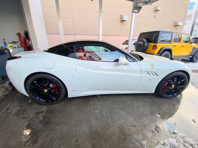 صورة مصغرة 74 لـ 2010 Ferrari CALIFORNIA