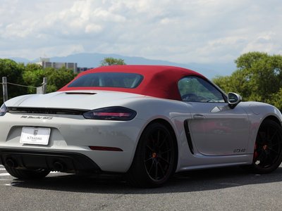 2021 Porsche 718 photo 8