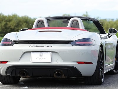 2021 Porsche 718 thumbnail 46