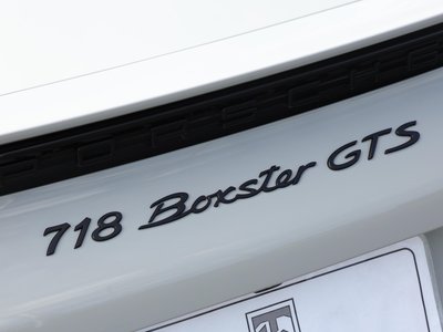2021 Porsche 718 thumbnail 50