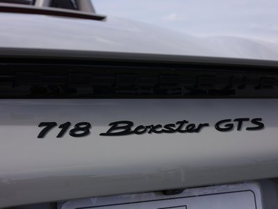 2021 Porsche 718 thumbnail 41