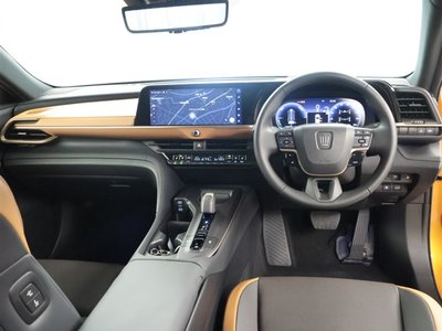 2025 Toyota CROWN CROSSOVER 缩略图 5