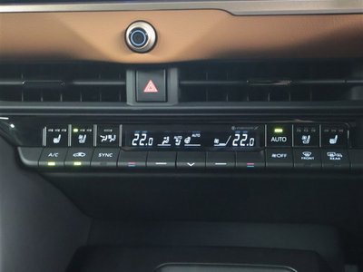 2025 Toyota CROWN CROSSOVER 缩略图 13