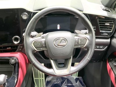 صورة مصغرة 8 لـ 2023 Lexus NX