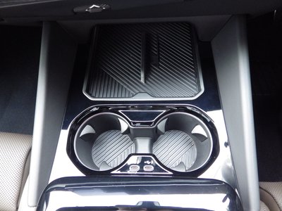 2025 BMW 5 SERIES TOURING thumbnail 37