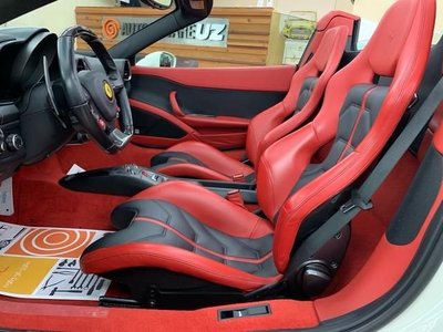2013 Ferrari 458 SPIDER thumbnail 46