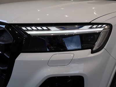 2025 AUDI Q7 photo 8