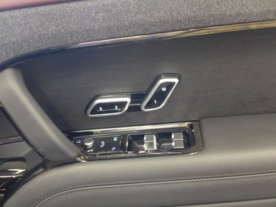 2025 LAND Rover RANGE ROVER SPORT thumbnail 18