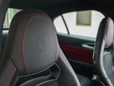 2018 ALFA Romeo JULIA 照片 18