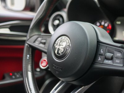 2018 ALFA Romeo JULIA 照片 60