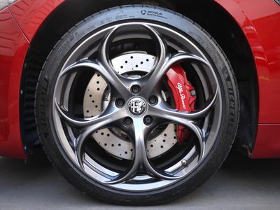 2018 ALFA Romeo JULIA 照片 24