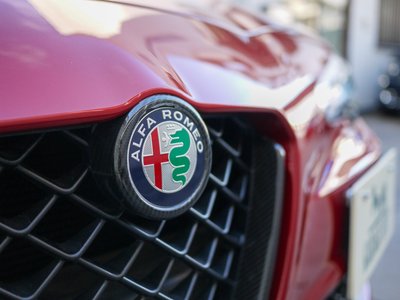2018 ALFA Romeo JULIA 照片 43