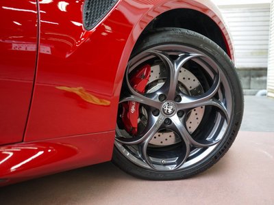 2018 ALFA Romeo JULIA 照片 9