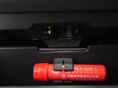 2024 LAND Rover DEFENDER thumbnail 26