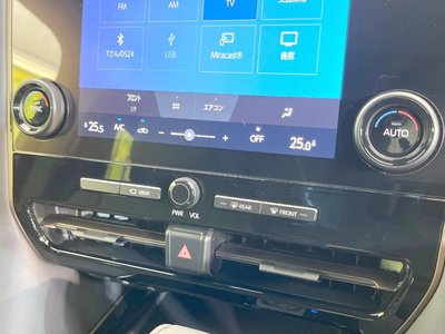 2025 Toyota ALPHARD — фото 36