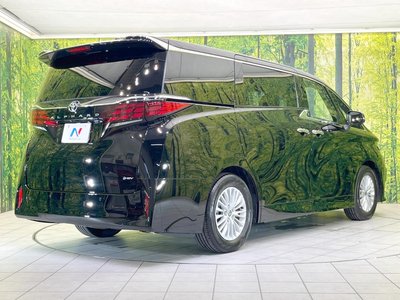 2025 Toyota ALPHARD — фото 17