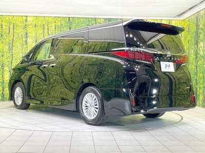 2025 Toyota ALPHARD — фото 30