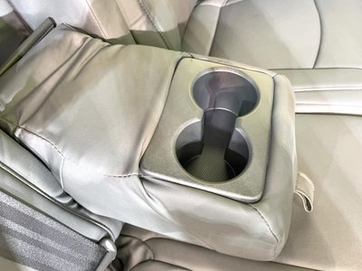 2025 Toyota ALPHARD — фото 49