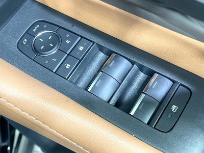 2025 Toyota VELLFIRE 照片 77