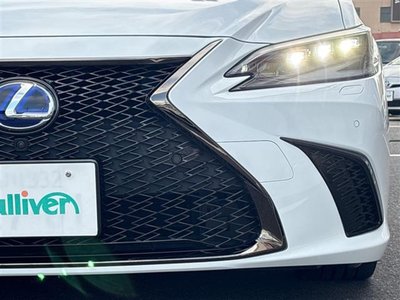 صورة مصغرة 33 لـ 2022 Lexus ES