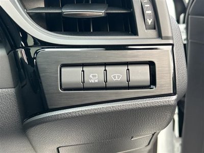صورة مصغرة 10 لـ 2022 Lexus ES