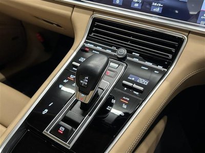 2019 Porsche PANAMERA 缩略图 24