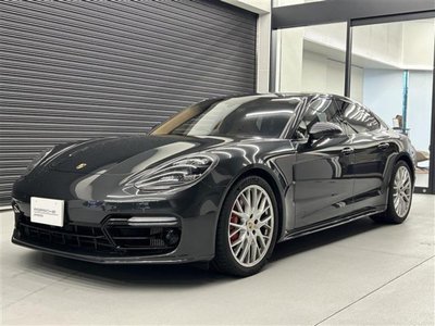 2019 Porsche PANAMERA 缩略图 2