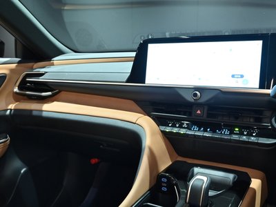 2024 Toyota CROWN SPORT 缩略图 38