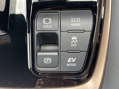 2025 Toyota ALPHARD — фото 32