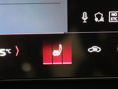 صورة 14 لـ 2025 AUDI Q6 E-TRON