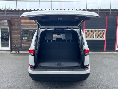 2025 Lexus GX — миниатюра 17