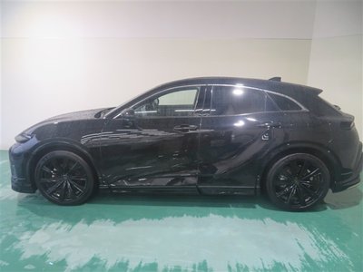 2025 Toyota CROWN SPORT 照片 2