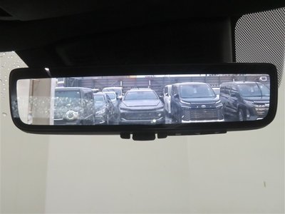 2025 Toyota CROWN SPORT 照片 13