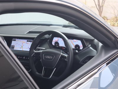 صورة مصغرة 64 لـ 2024 AUDI E-TRON GT QUATTRO