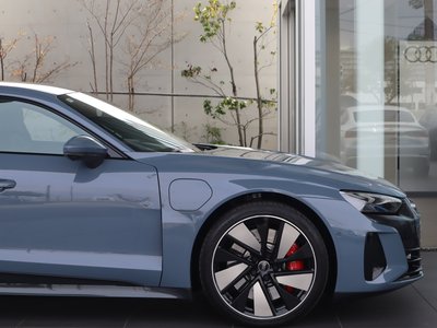 صورة مصغرة 44 لـ 2024 AUDI E-TRON GT QUATTRO