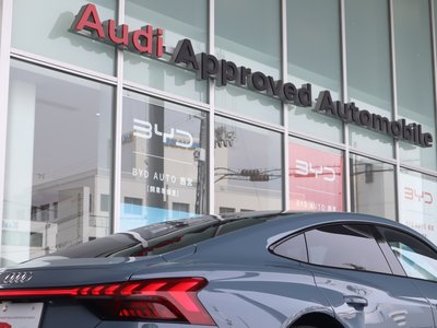 صورة مصغرة 105 لـ 2024 AUDI E-TRON GT QUATTRO