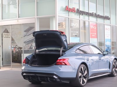صورة مصغرة 32 لـ 2024 AUDI E-TRON GT QUATTRO
