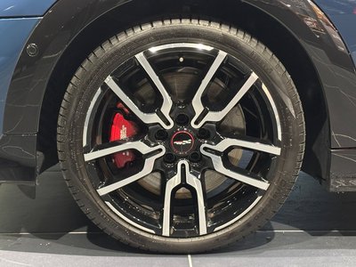 صورة 8 لـ 2025 MINI COOPER
