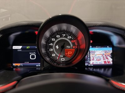 2020 Ferrari 812 SUPERFAST — миниатюра 23
