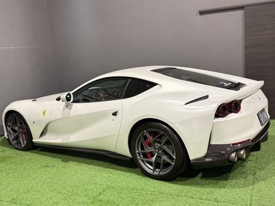 2020 Ferrari 812 SUPERFAST — миниатюра 11
