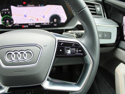 2022 AUDI E-TRON 缩略图 39