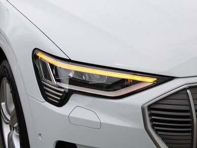 2022 AUDI E-TRON 缩略图 62