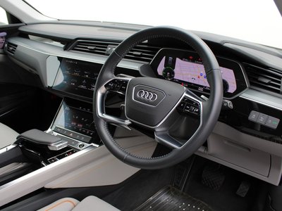 2022 AUDI E-TRON 缩略图 64
