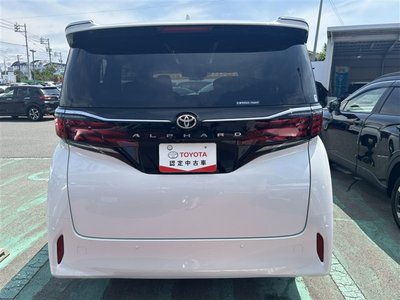 صورة 12 لـ 2025 Toyota ALPHARD