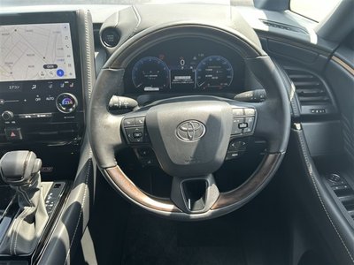 صورة 21 لـ 2025 Toyota ALPHARD